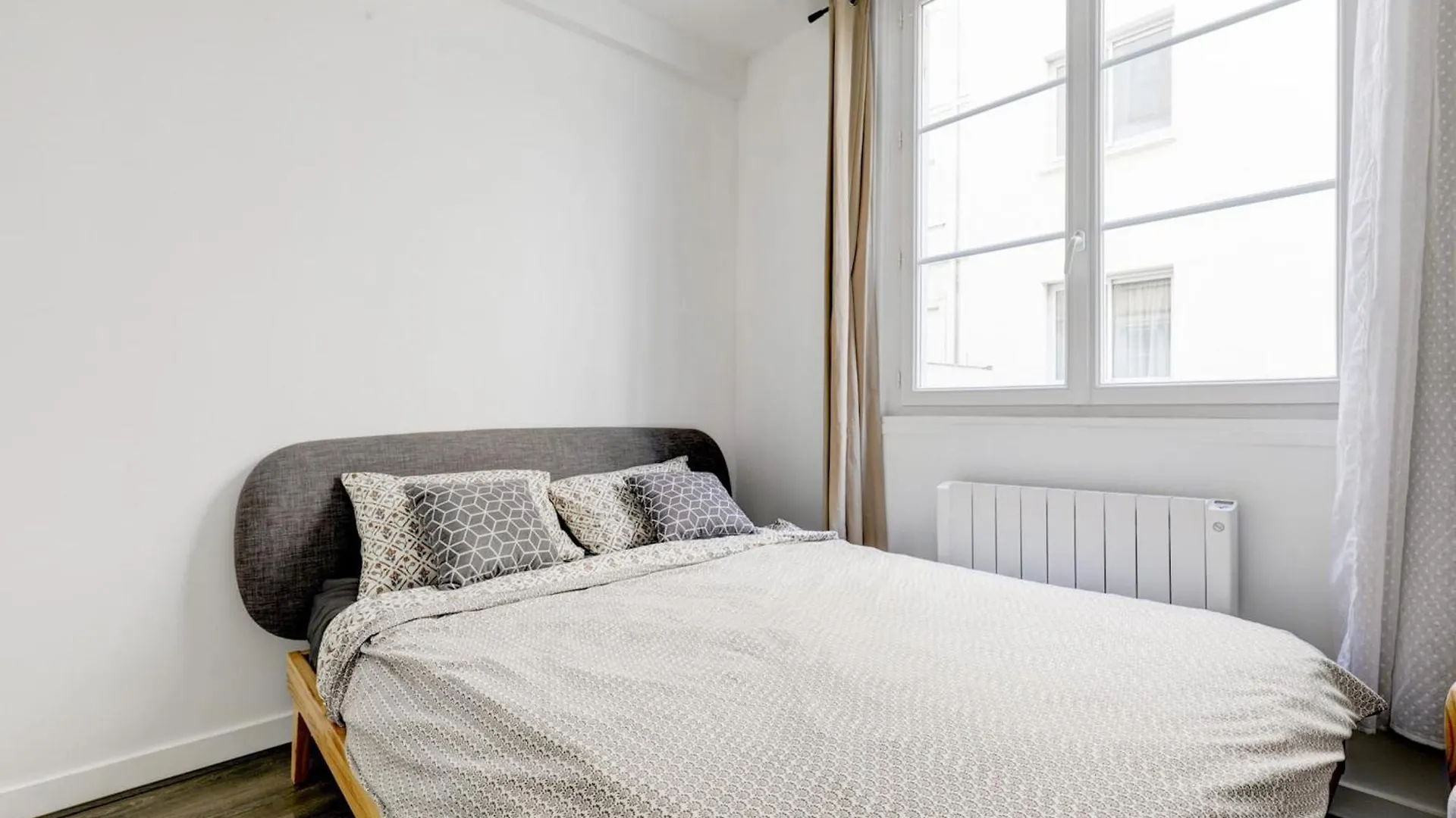 Arc De Triomphe - 1Br - Cityapartmentstay パリ アパート